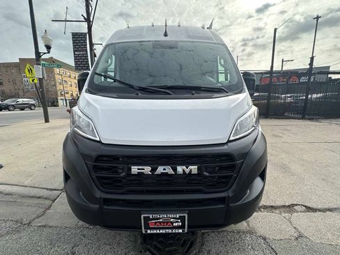Used 2025 RAM ProMaster 2500 w/ Convenience Group FWD image 14