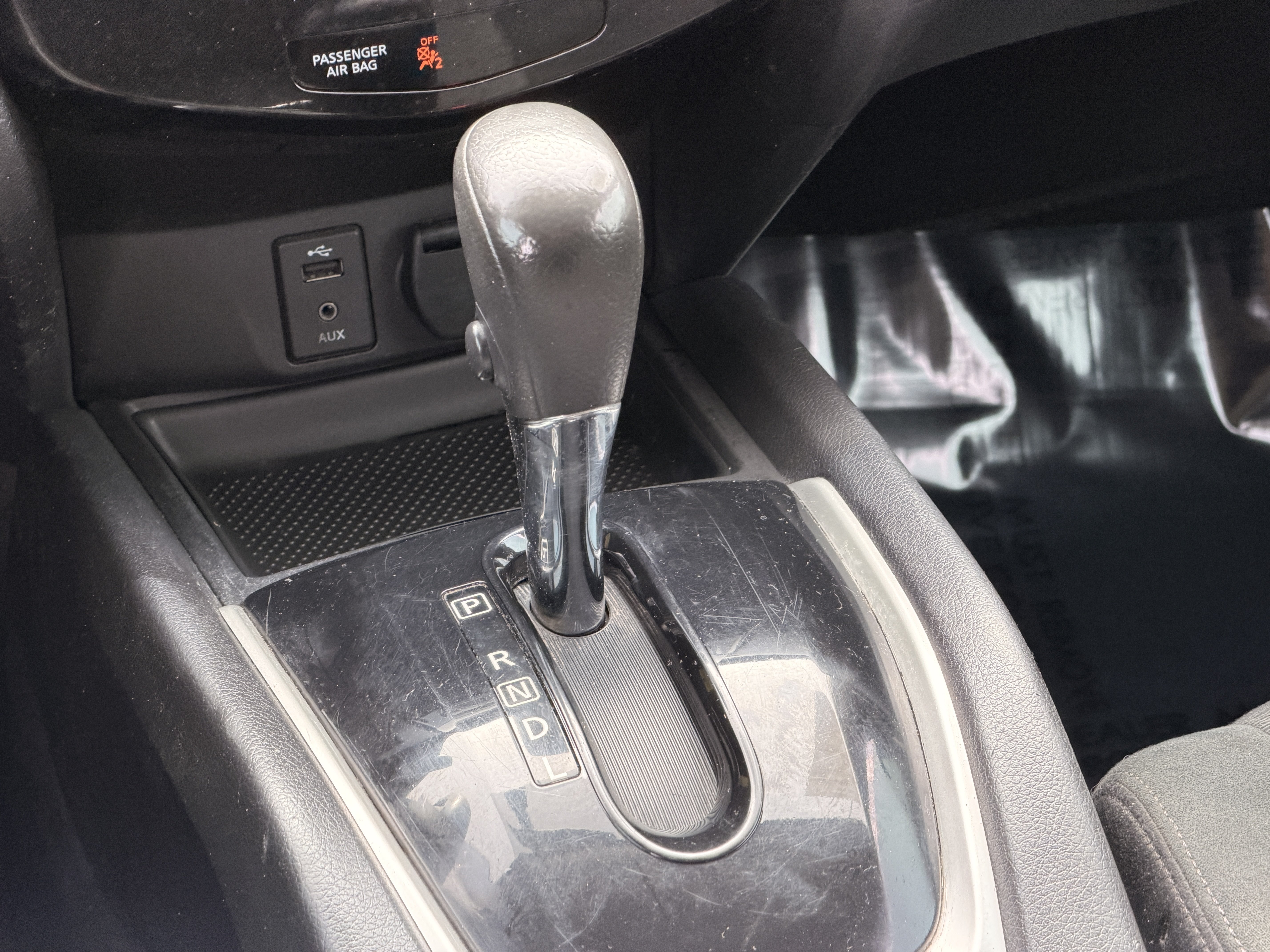 Used 2016 Nissan Rogue S AWD/4WD image 16