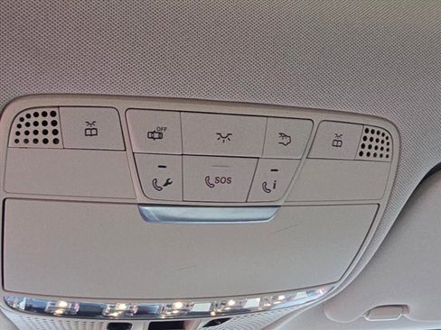 Used 2017 Mercedes-Benz GLC 300 image 23