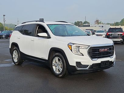 Certified 2022 GMC Terrain SLE w/ Driver Convenience Package