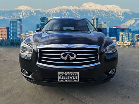 Used 2015 INFINITI QX60 Luxe w/ Driver Assistance Package image 2