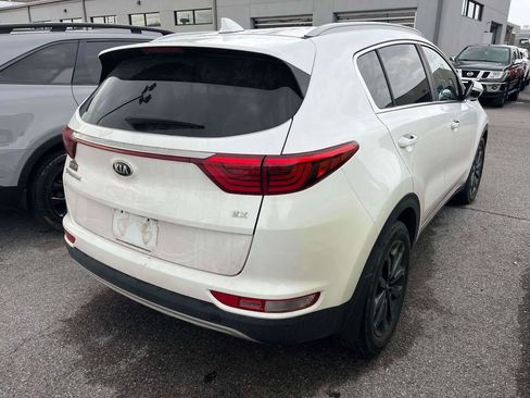 Used 2018 Kia Sportage EX w/ EX Sport Appearance Package image 2