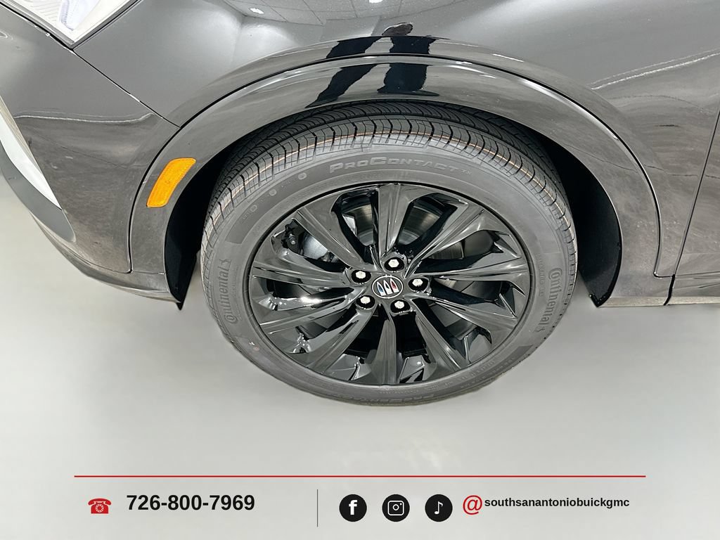 New 2026 Buick Envista Sport Touring w/ Convenience I Package FWD image 32
