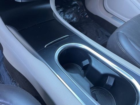 Used 2019 Lincoln MKC Reserve image 25