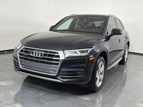 Used 2018 Audi Q5 2.0T Premium Plus w/ Premium Plus Package AWD/4WD image 10
