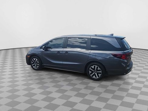 Certified 2025 Honda Odyssey EX-L image 6