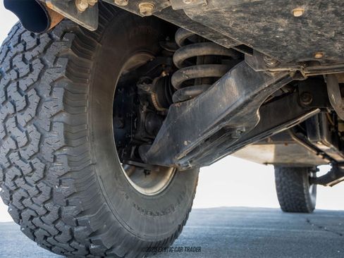 Used 2001 HUMMER H1 4-Door Wagon image 76