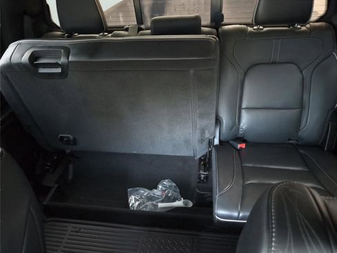 Used 2019 RAM 1500 Limited w/ Advanced Safety Group image 26