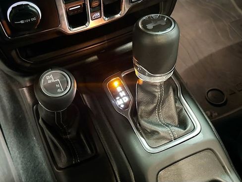 Used 2024 Jeep Wrangler Sahara w/ Technology Group image 18