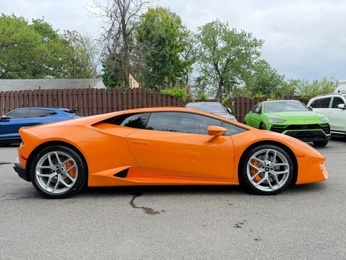 Used 2019 Lamborghini Huracan LP 580-2 RWD image 4