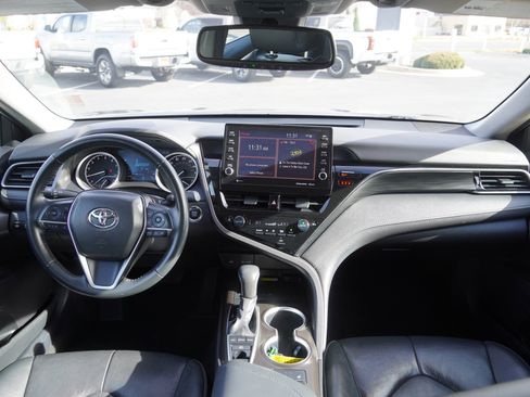 Used 2024 Toyota Camry XLE image 25