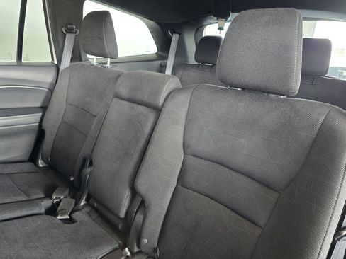 Used 2022 Honda Pilot Sport image 24
