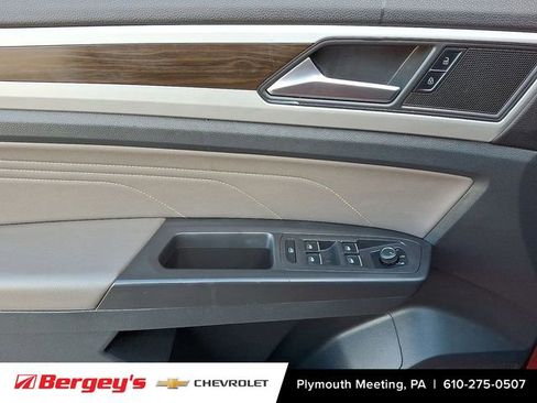 Used 2022 Volkswagen Atlas SE image 29