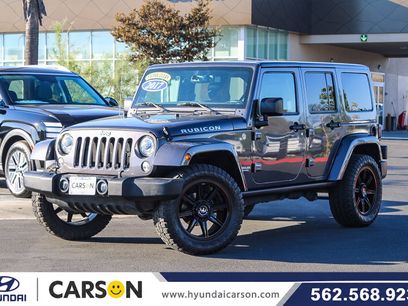Used 2017 Jeep Wrangler Unlimited Rubicon w/ Connectivity Group