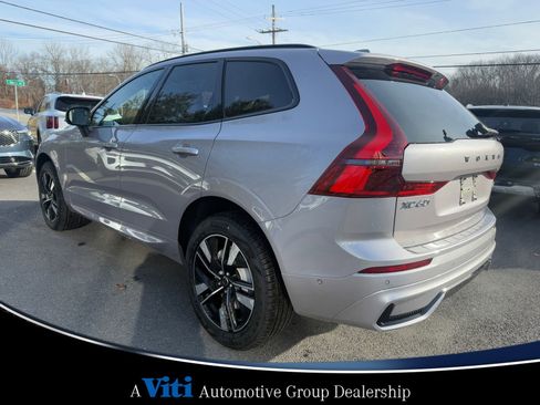 Used 2026 Volvo XC60 B5 Plus w/ Protection Package Premier AWD/4WD image 6