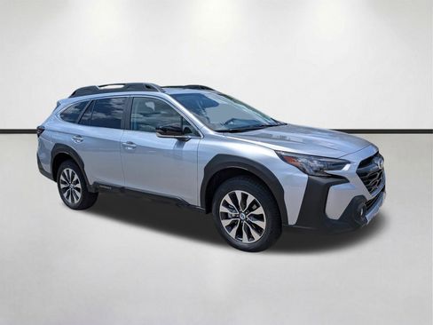 Certified 2025 Subaru Outback Limited AWD/4WD image 1