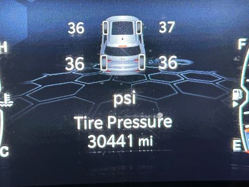 Used 2022 Jeep Compass Latitude w/ Convenience Group image 21