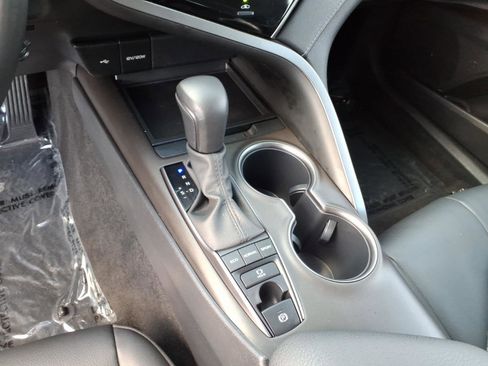 Certified 2023 Toyota Camry SE AWD/4WD image 16