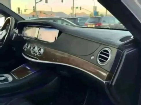 Used 2014 Mercedes-Benz S 550 Sedan image 12