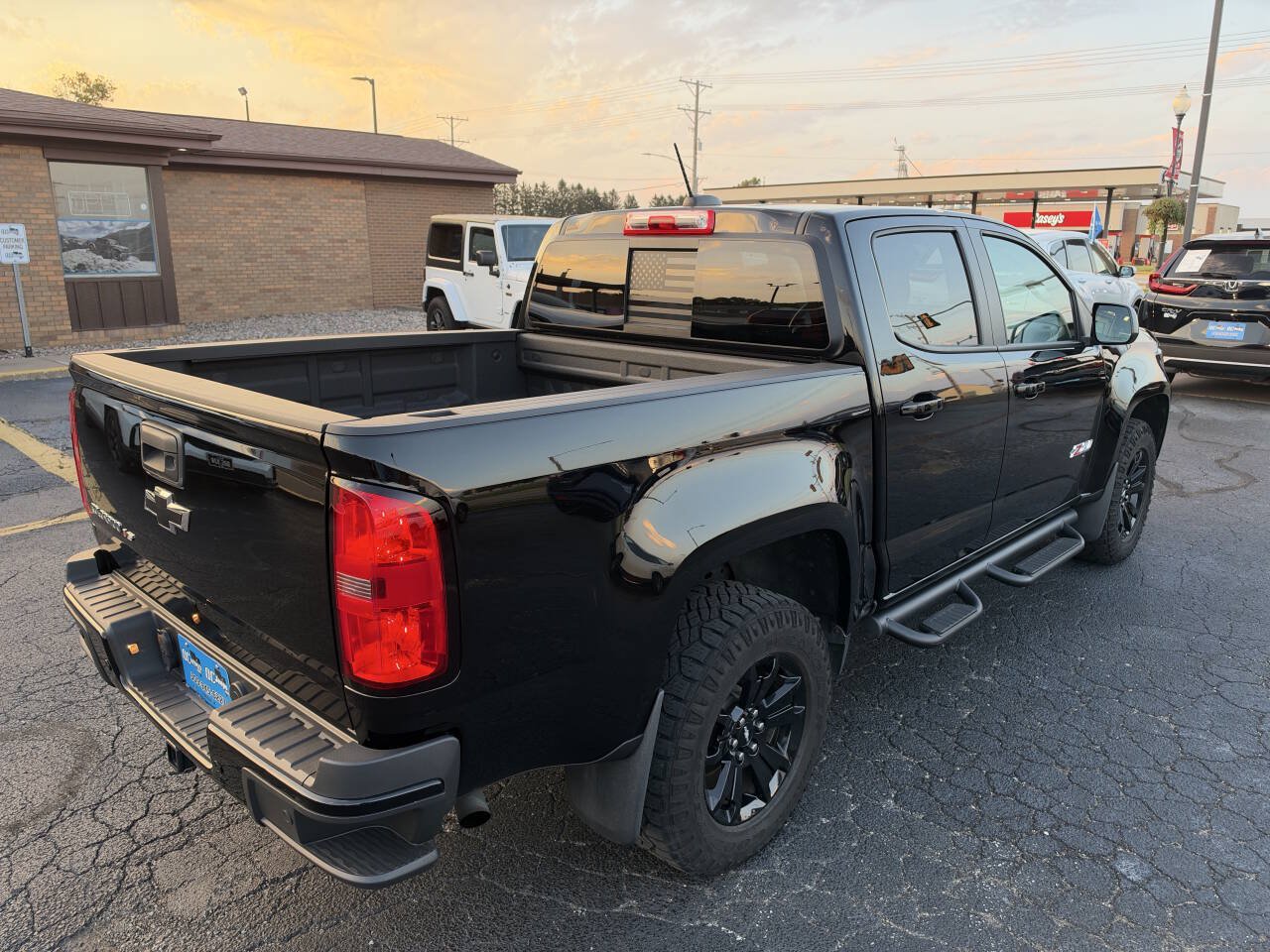 Used 2019 Chevrolet Colorado Z71 w/ Z71 Midnight Edition AWD/4WD image 20