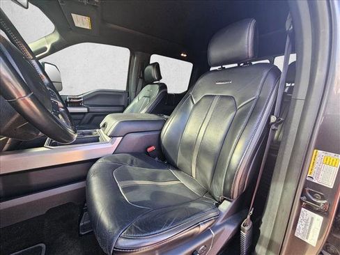Used 2017 Ford F250 Platinum w/ Platinum Ultimate Package image 11