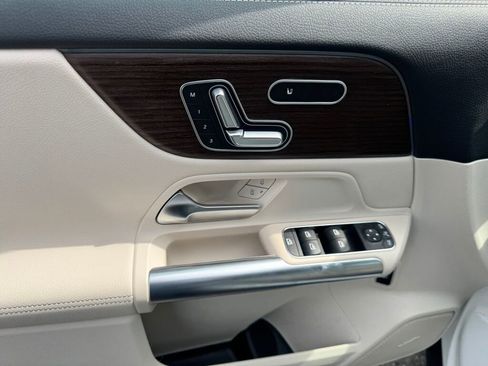 New 2026 Mercedes-Benz GLA 250 4MATIC image 10