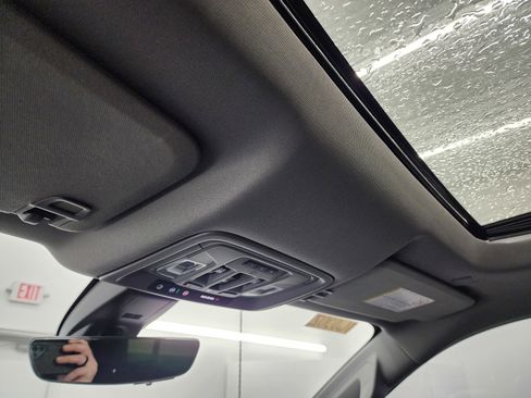 Used 2023 GMC Sierra 3500 Denali w/ Denali Ultimate Package image 13