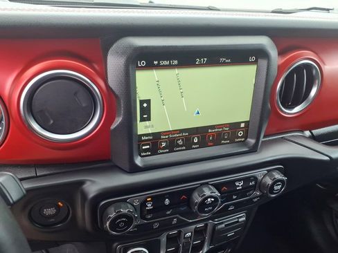 Used 2022 Jeep Gladiator Rubicon w/ LED Lighting Group AWD/4WD image 19