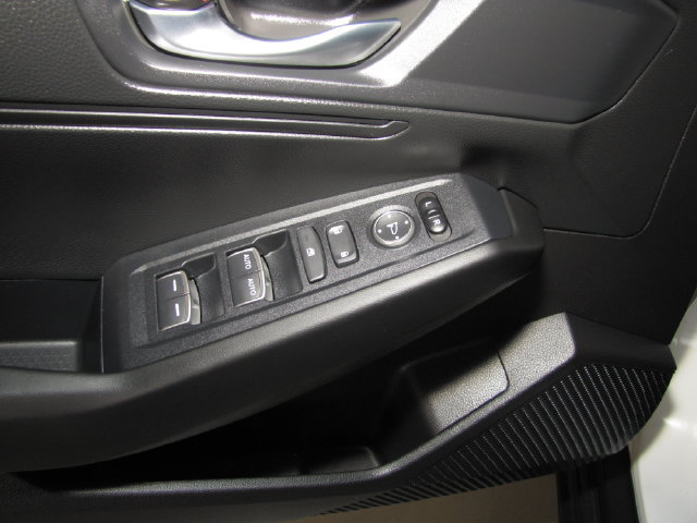 Certified 2025 Honda Accord LX image 36