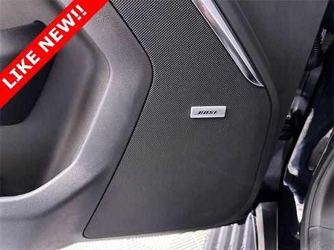 Used 2025 GMC Yukon Denali w/ Denali Reserve Package image 25