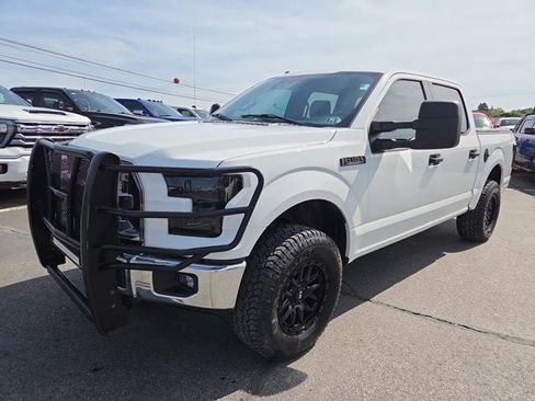 Used 2016 Ford F150 XLT AWD/4WD image 2