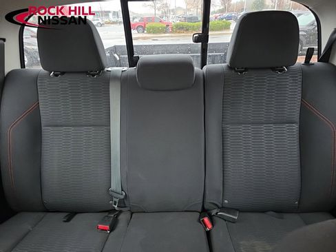 Used 2016 Toyota Tacoma SR5 image 40