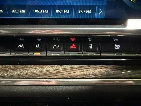 Used 2022 Chevrolet Silverado 1500 LT w/ Protection Package image 20