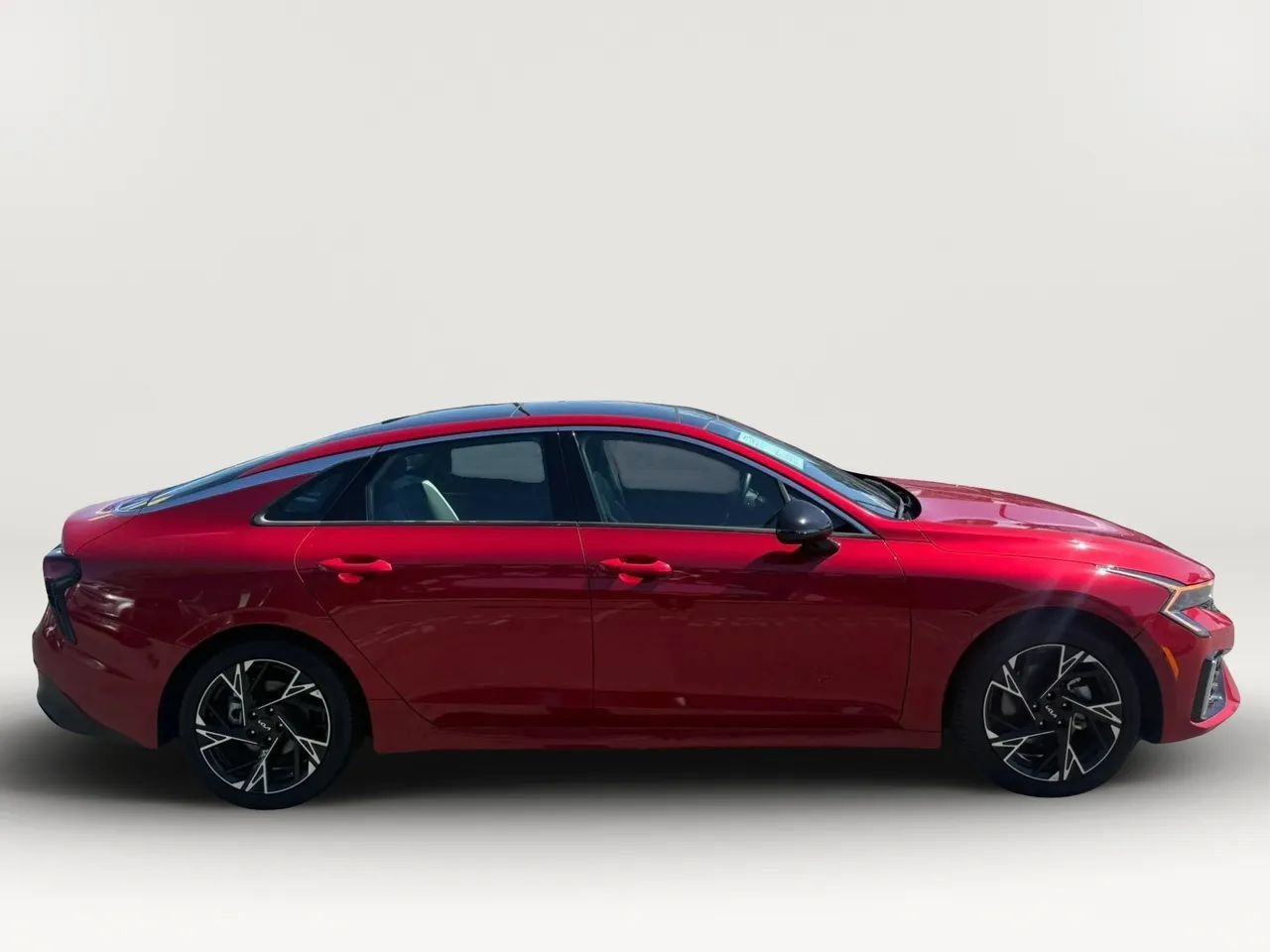 Used 2025 Kia K5 GT-Line w/ GT-Line Premium Package AWD/4WD image 2