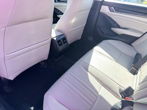 Used 2019 Honda Accord EX-L image 14