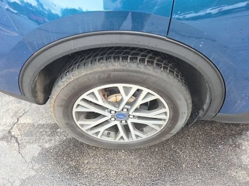 Used 2020 Ford Escape SEL AWD/4WD image 32