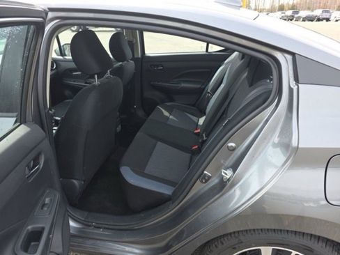 Used 2025 Nissan Versa SV image 11