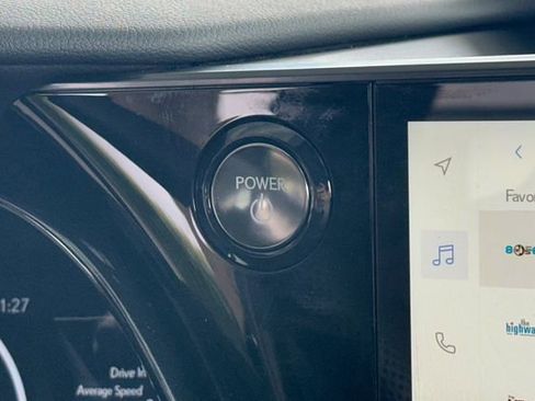 New 2026 Lexus TX 500h AWD image 21