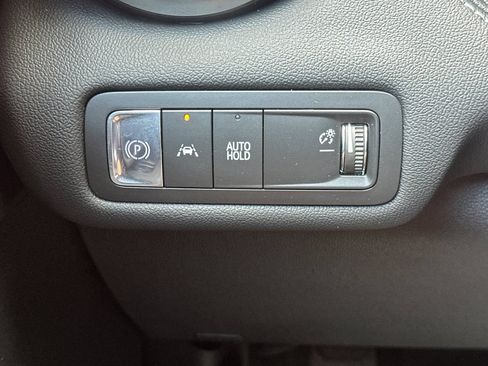 Used 2026 Chevrolet Blazer EV LT FWD image 38