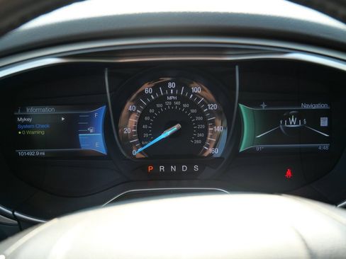 Used 2014 Ford Fusion SE w/ Equipment Group 202A FWD image 20