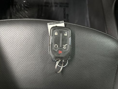 Used 2024 GMC Terrain Denali w/ Denali Premium Package image 44