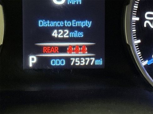 Used 2022 Toyota RAV4 XLE Premium image 12