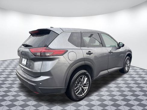 Used 2024 Nissan Rogue S image 7