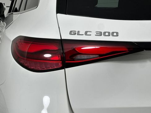 Certified 2026 Mercedes-Benz GLC 300 image 35