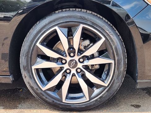 Used 2020 Chevrolet Malibu RS FWD image 15