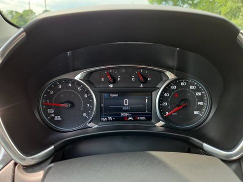 Used 2021 Chevrolet Equinox LT AWD/4WD image 14