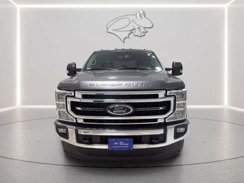 Certified 2021 Ford F250 Lariat w/ Lariat Value Package AWD/4WD image 9