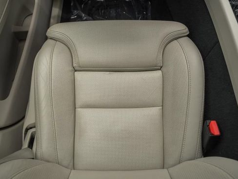 Certified 2022 Volvo XC60 B5 Inscription AWD/4WD image 32