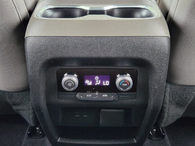 Used 2026 GMC Acadia Elevation FWD image 31