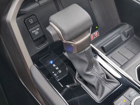 Used 2025 Toyota Tundra Limited w/ Power Package RWD image 19